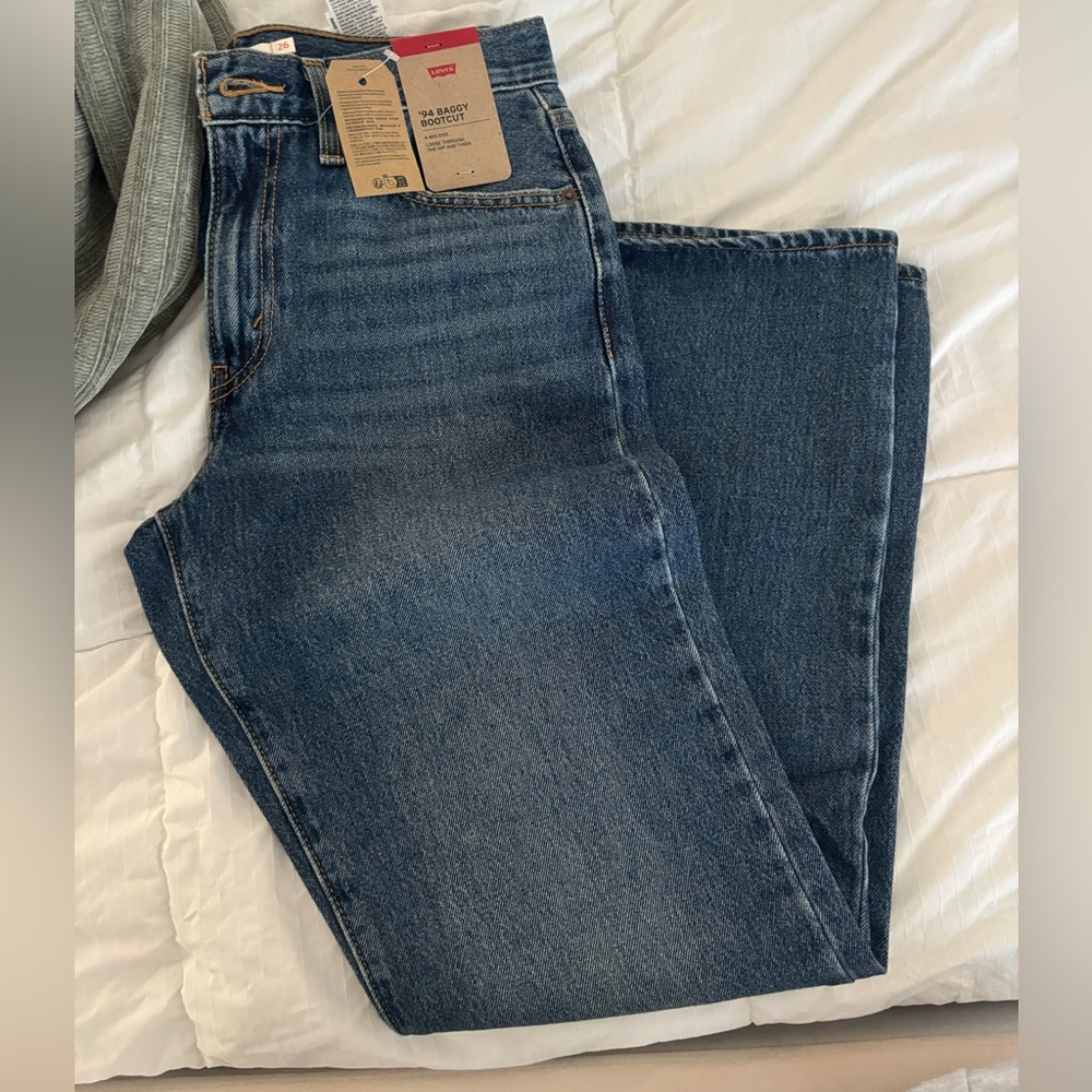 Levis jeans